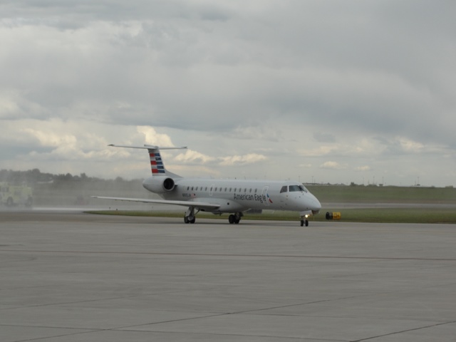 American Airlines first flight landing